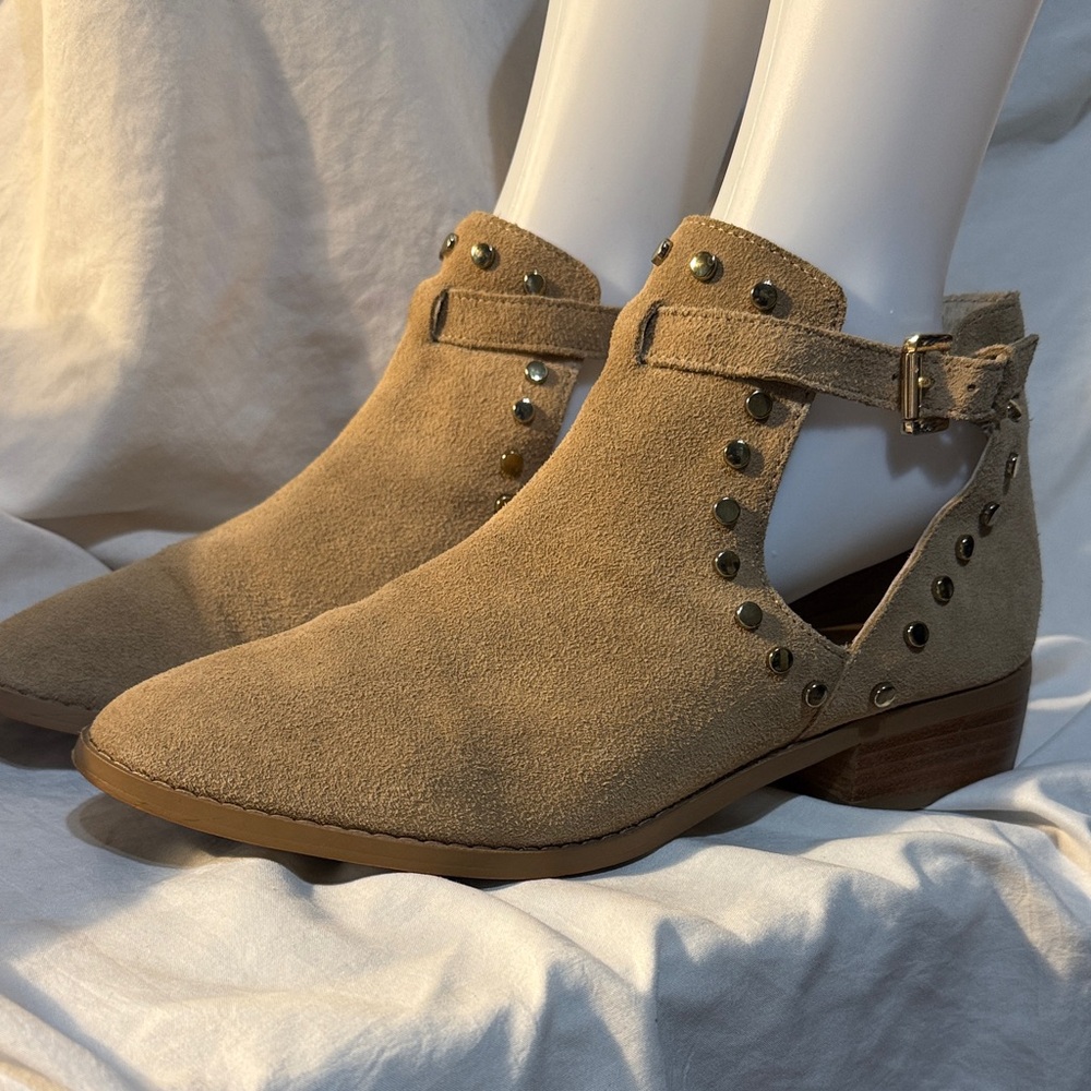 Carlos by Carlos Santana Beige Suede Ankle Boots